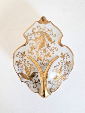 Lenwile Ardalt Porcelain Trinket Box | Victorian Gold Leaf Dish